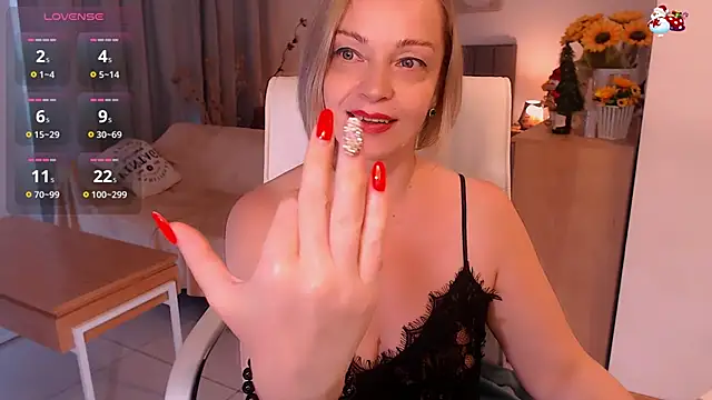 Tilly_Eliot's cam snapshot