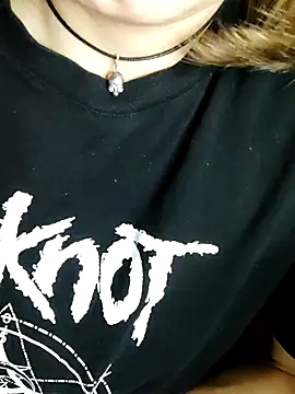 Aashikalaa's cam snapshot