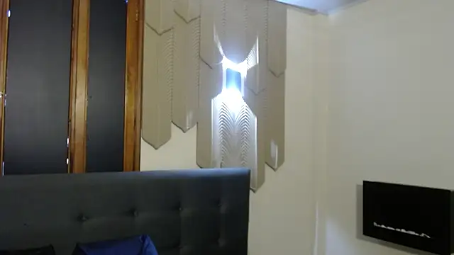 nairobi8's cam snapshot