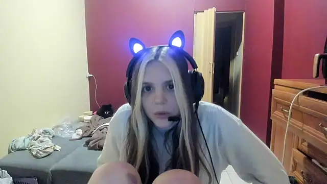 LunaAngell's cam snapshot