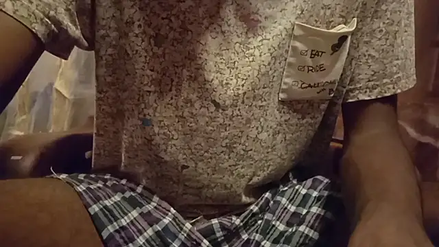 Browncat73's cam snapshot