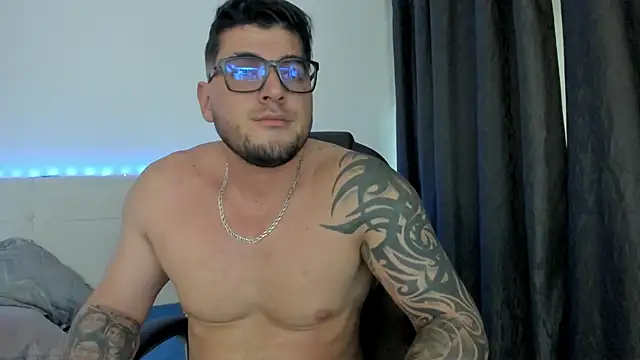 Teilor_Creed live sex cam