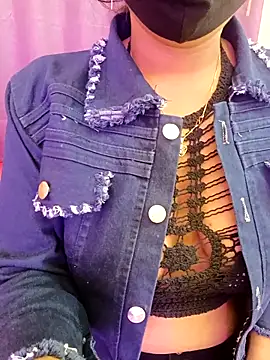 menaxi-baby7's cam snapshot