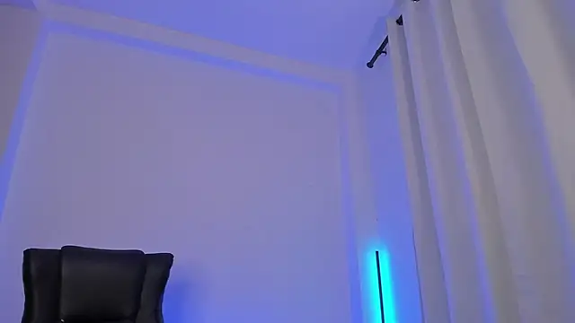 nathan_blake live sex cam