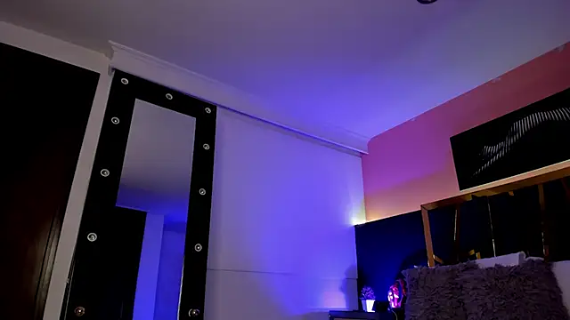 Chloe_Connor's cam snapshot