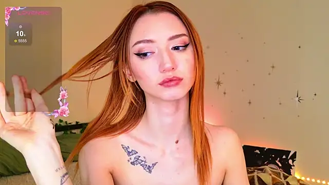 FoxyChpoxi's cam snapshot