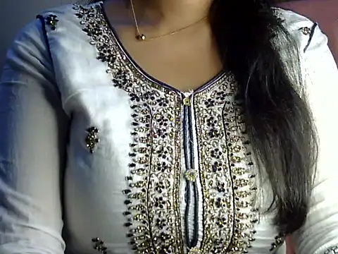 SiaraSiyA's cam snapshot