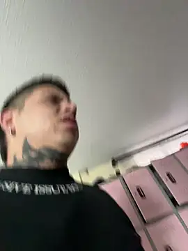 Marlokeo69 live sex cam