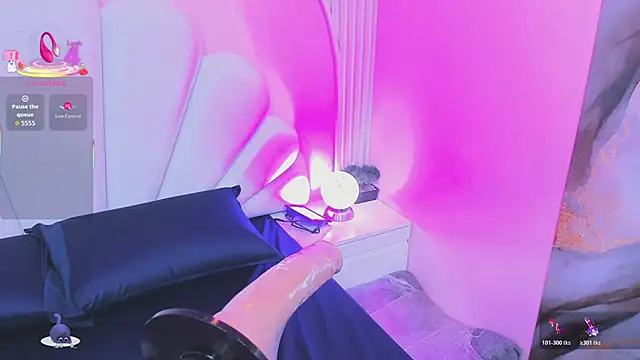 Ary__cherry's cam snapshot