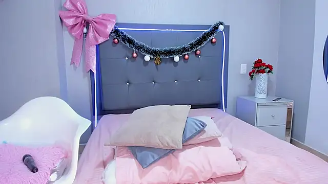 emma_lye live sex cam