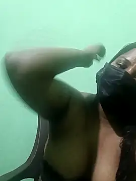 TAMIL-MILF- live sex cam