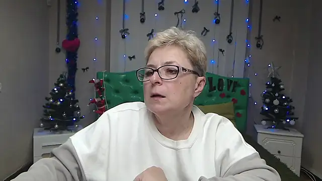 EmiliaGree's cam snapshot