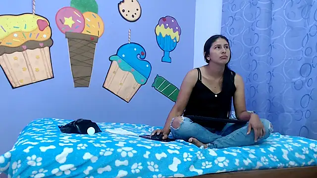 NOVAHOT98's cam snapshot