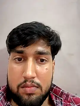 Guru_pinkhead's cam snapshot