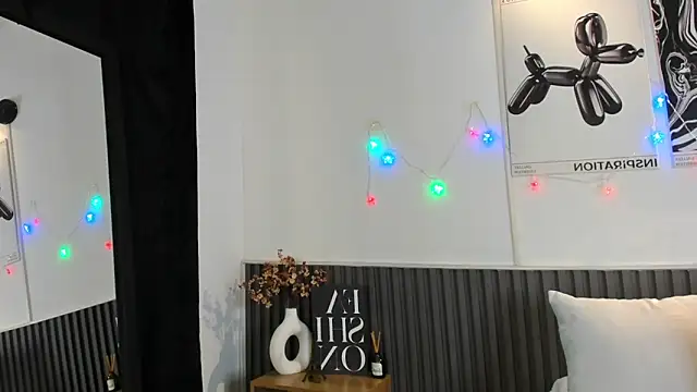 Cloe_Bonne live sex cam