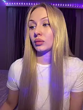 Emelia_Angel's cam snapshot