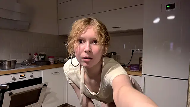 ElfriedaZwack's cam snapshot