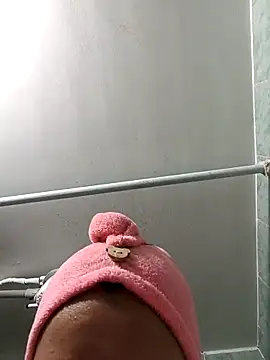 Bonny_Klote live sex cam