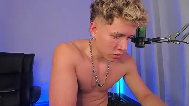 nathan_blake live sex cam