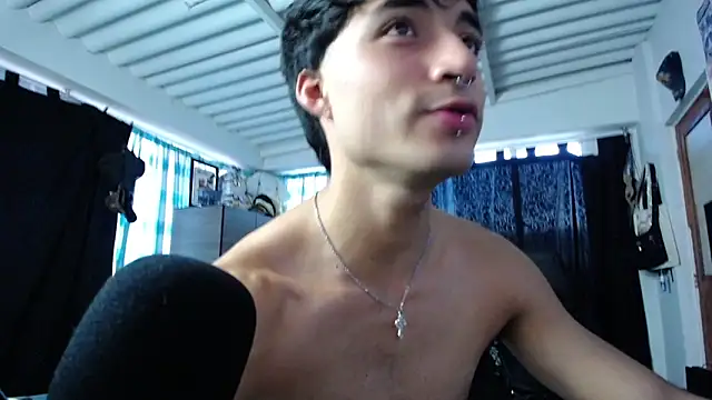 dylan_fun18 live sex cam