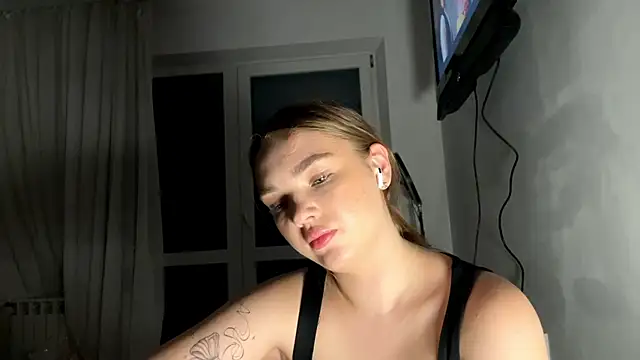 Ginnyinjeans's cam snapshot