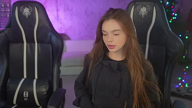 Zlata_Sky's cam snapshot