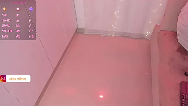 Alice_winter_'s cam snapshot