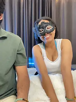 vickyandtania live sex cam