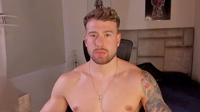 paul_rogerr live sex cam