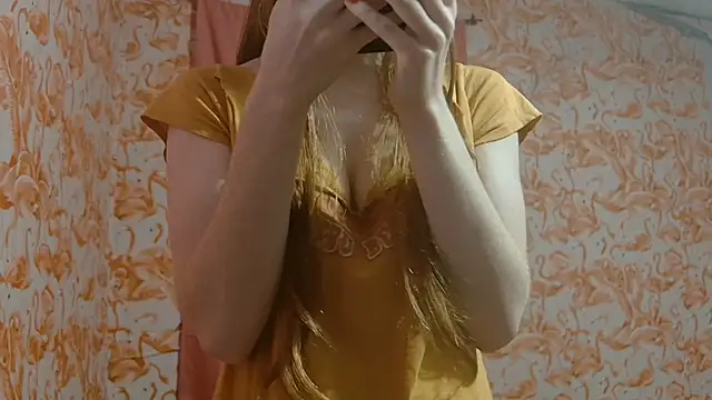 strawberrysmoothie live sex cam