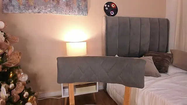 dakotaa__'s cam snapshot