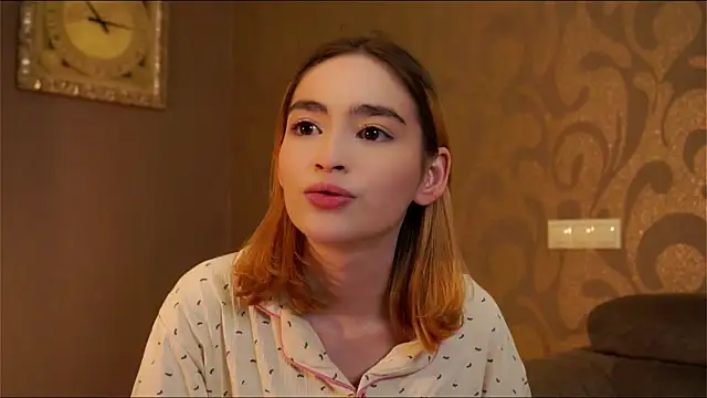 JuIianneDelfino's cam snapshot