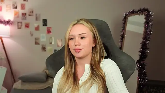 betterdayswithme's cam snapshot