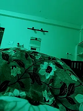 daddy_raj1208's cam snapshot