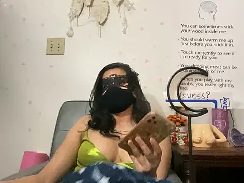 desigurl_iraa's cam snapshot