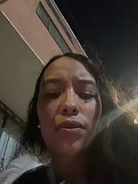 MarieLeon's cam snapshot