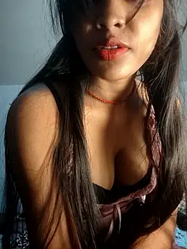 cute_radhikaa's cam snapshot