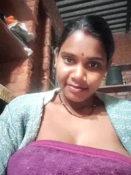 Katrina_kaif143's cam snapshot