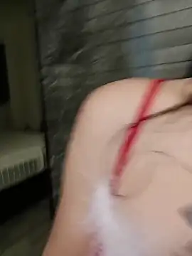 Porcellina181's cam snapshot