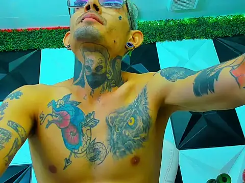 Boy_tatto77's cam snapshot