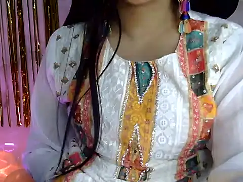 akshra_thakur20's cam snapshot