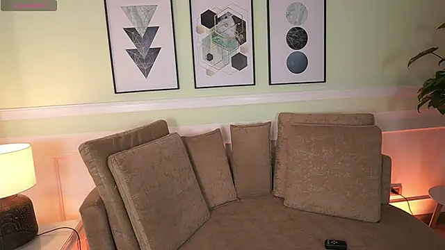 EmilyTurneer's cam snapshot