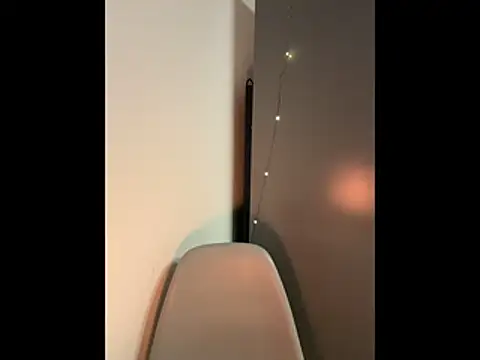 CorosiaClay's cam snapshot