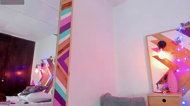 Katia_Wilson's cam snapshot