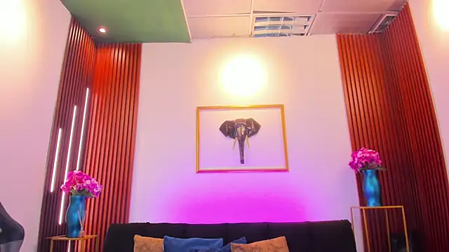 Zayda_1's cam snapshot