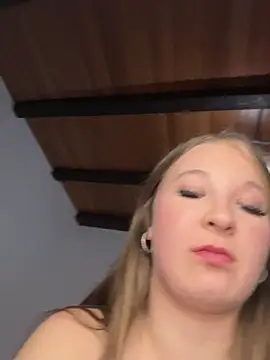 LittleChaosQueen live sex cam