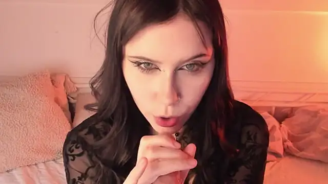 UnaMedison's cam snapshot