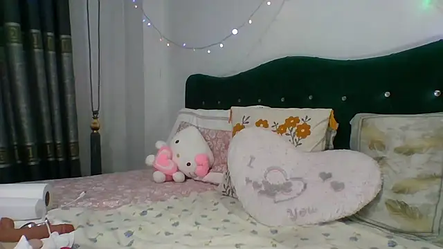 LaydiAdal's cam snapshot