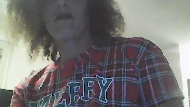 sarahkat86's cam snapshot