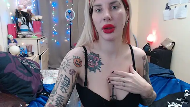 BLACKPeonyy's cam snapshot